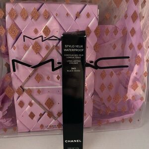CHANEL Stylo Yeux Waterproof Eyeliner